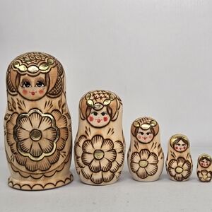 Russian Matryoshka Nesting Dolls Burned Wood Gold Accent Hand Painted 5 Piece Vt